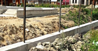 Фундамент под забор заказать в Бугульме - заливка фундамента для забора | от 1539 за п.м.